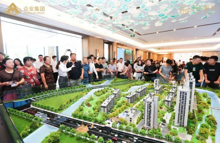 1632912574713362C1B0.jpg 648.jpg