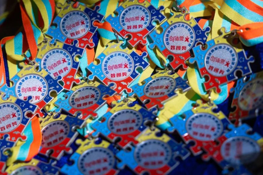 16352151769996338iNe.jpg 644.jpg