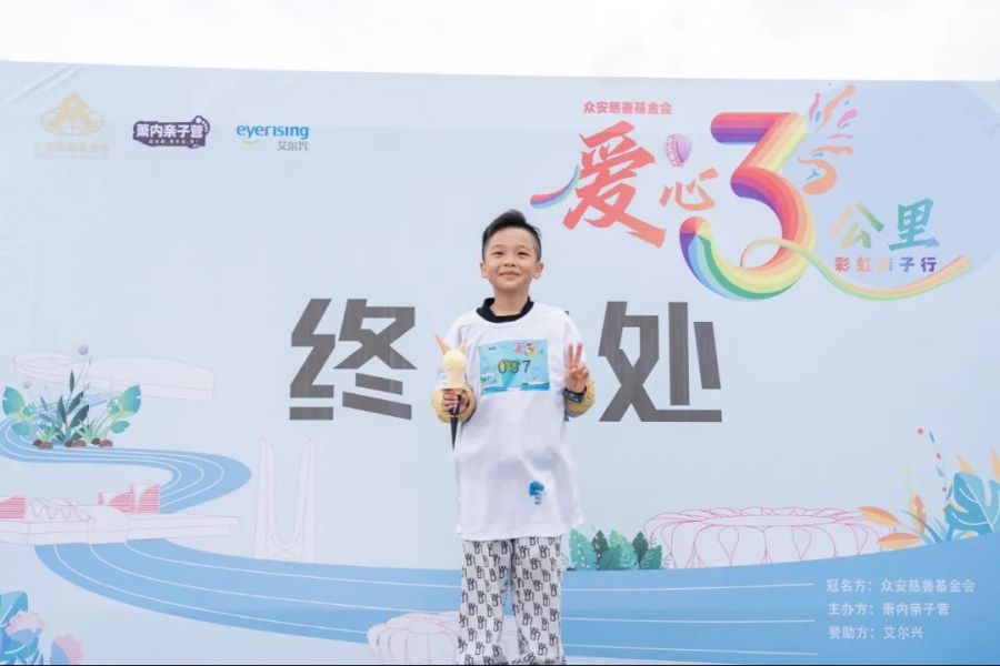 1635401032530449c9BG.jpg 653.jpg