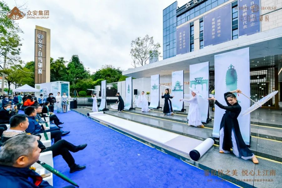 1635408029750054MCt2.jpg 641.jpg