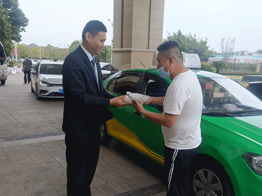 166556455936958664eL.gif 644.gif