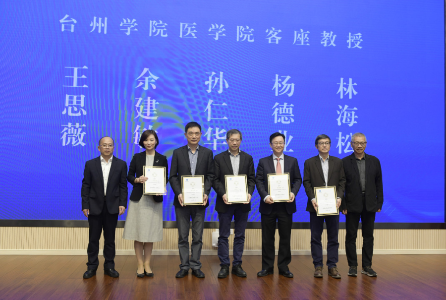 1672984293225887F0oR.png 640.png