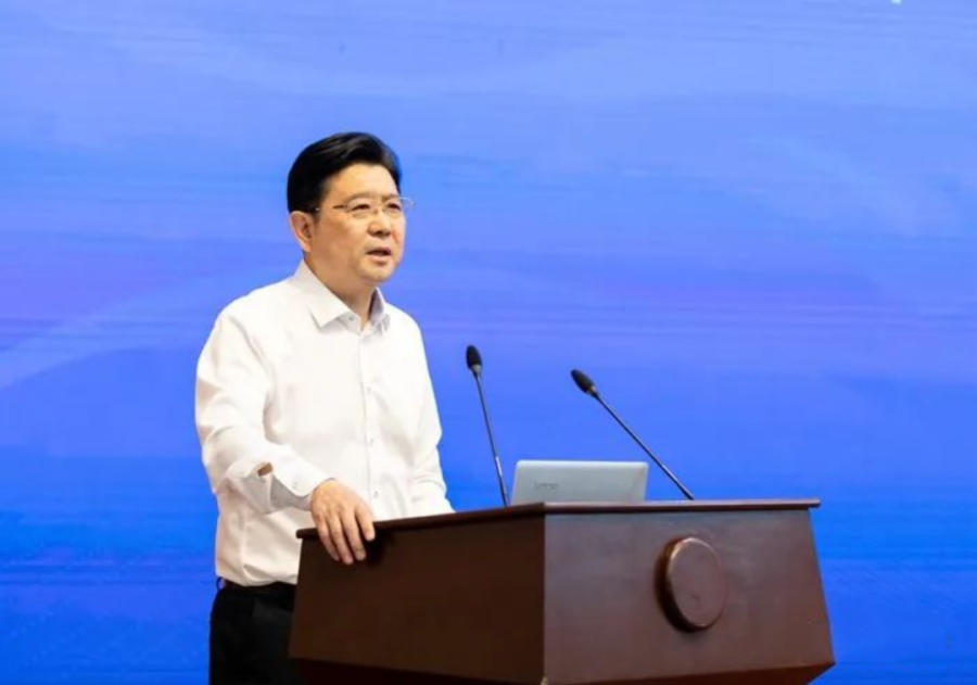 16729843418293881Ebf.png 640.png